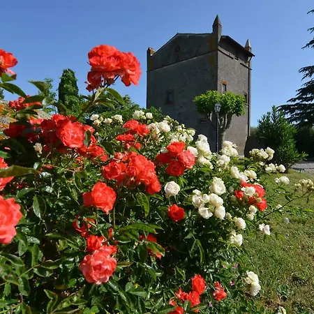 Magica Torre Medievale Farm stay